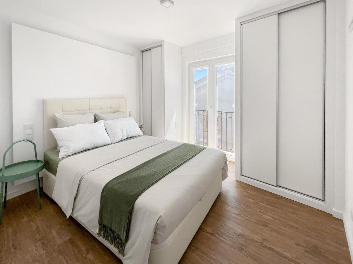 Sea Light Apartment Sesimbra. 2 Bedrooms, 6 Guests エクステリア 写真