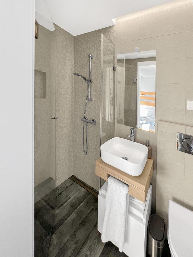 Sea Light Apartment Sesimbra. 2 Bedrooms, 6 Guests エクステリア 写真